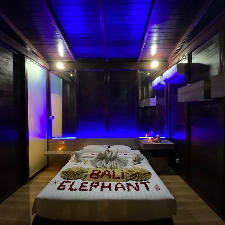 Bali Elephants Boutique Villa Jimbaran Dış mekan fotoğraf